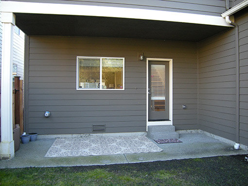 catio-patio-cat-enclosure-cats-hansen-before-catiospaces