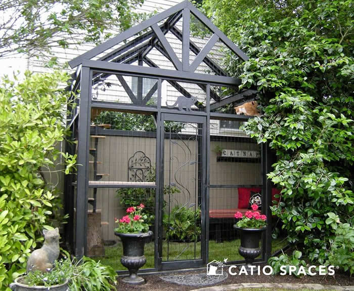 Catio Furniture Ideas For Making Your Catio Super Pretty • Kritter