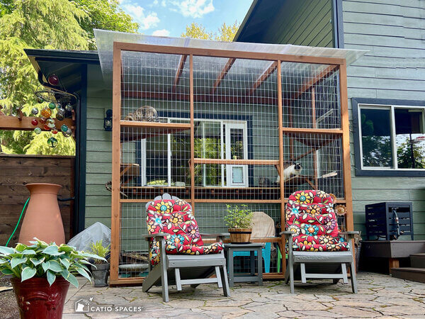 Rsz 1catio Cat Enclosure Red Cushions Sanctuary Diy Plan Slanis Crop Edit Window 4043 Wm Catiospaces Com (1)